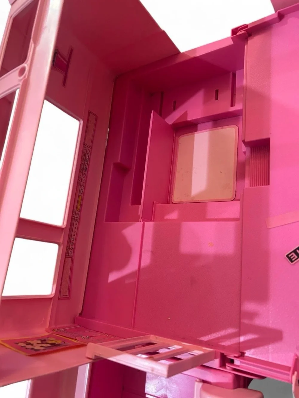 Vtg. 1988 Barbie Magical Motor Home RV Camper Mattel Incomplete For Parts READ